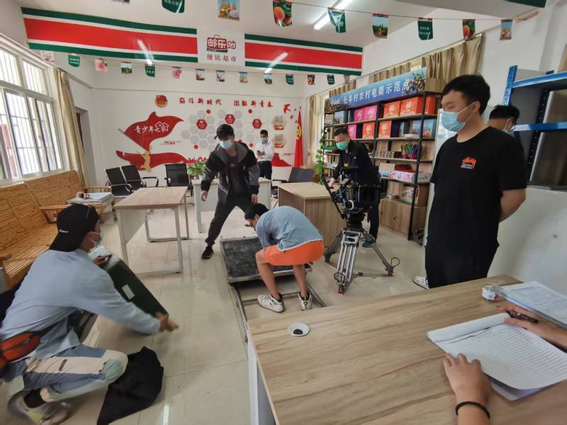 儋州市广告片拍摄公司：极简主义践行者，少即是多的视觉哲学